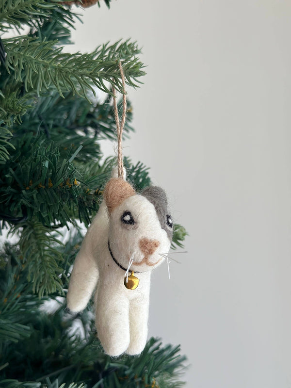 Felt Ornament - Playful Cat