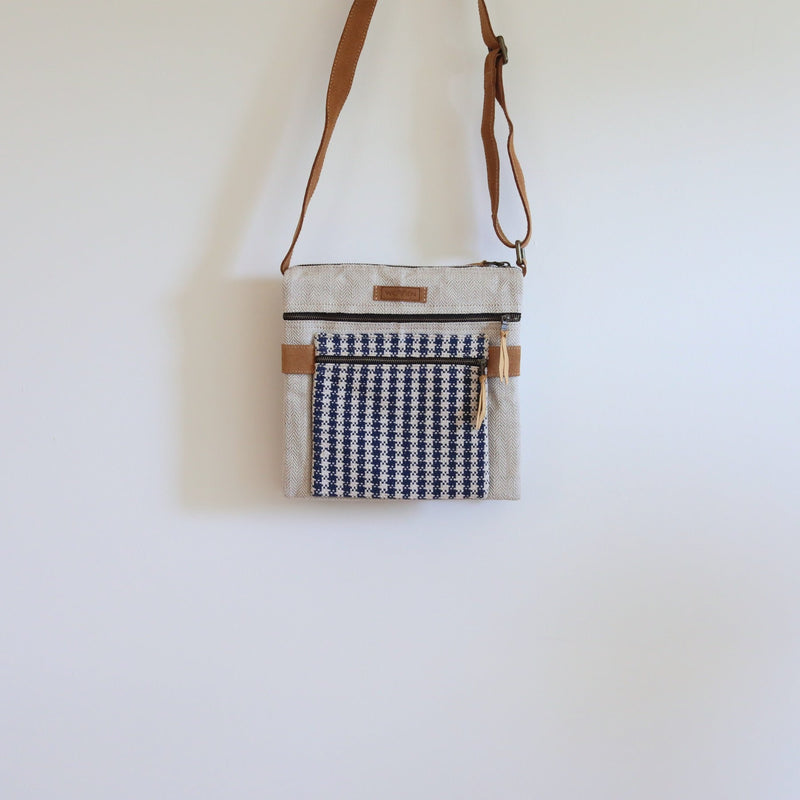 Woven Double Sided Bag - Black Houndstooth