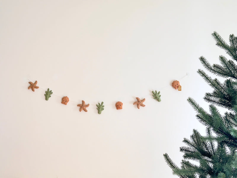 Felt Starfish Garland