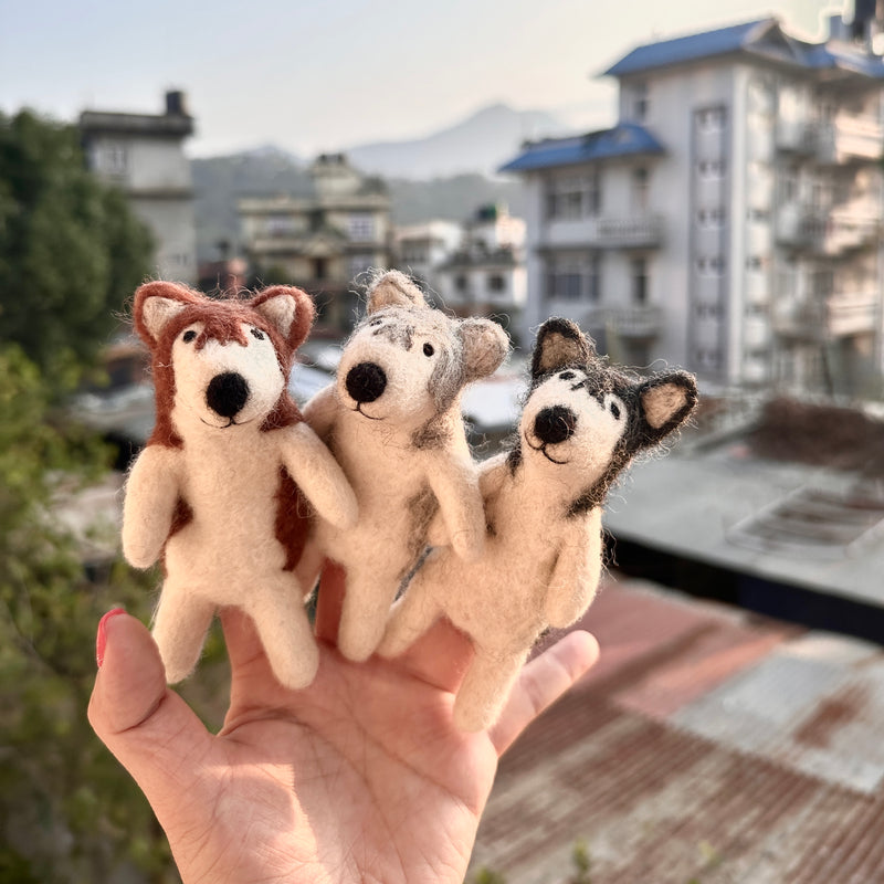 Felt Finger Puppet: Alaskan Husky Dog