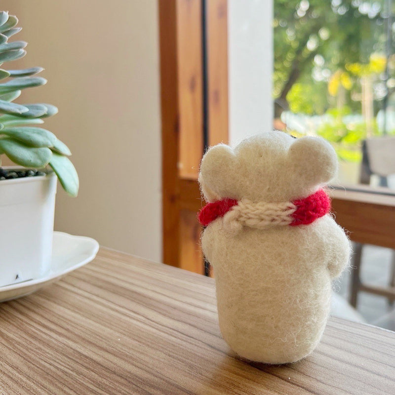 Felt Stuffed Animal - Valentine's Day Polar Bears