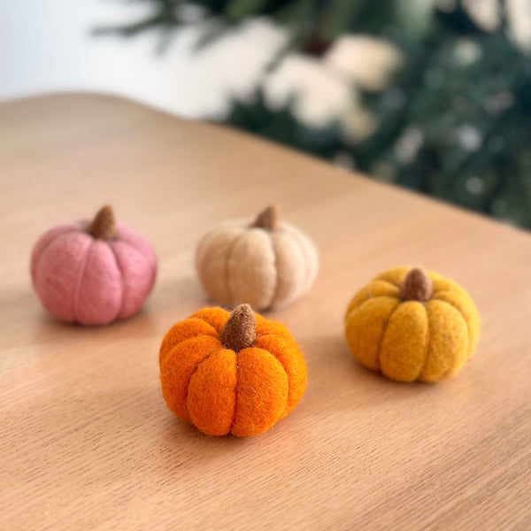 Felt Toy - Little Pumpkins