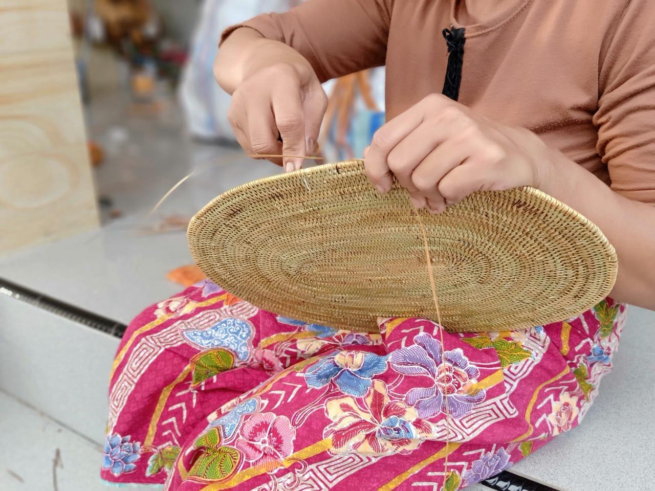 Bali Rattan Woven Tote Bag with Leather Strap For Woman Ganapati