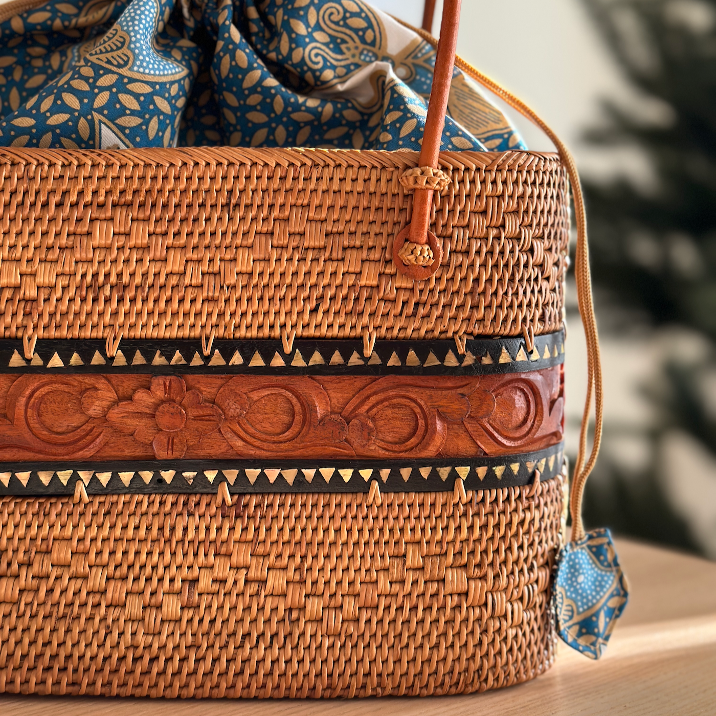Bali Rattan Tote Bag – Handmade Wood Carving Shoulder Bag