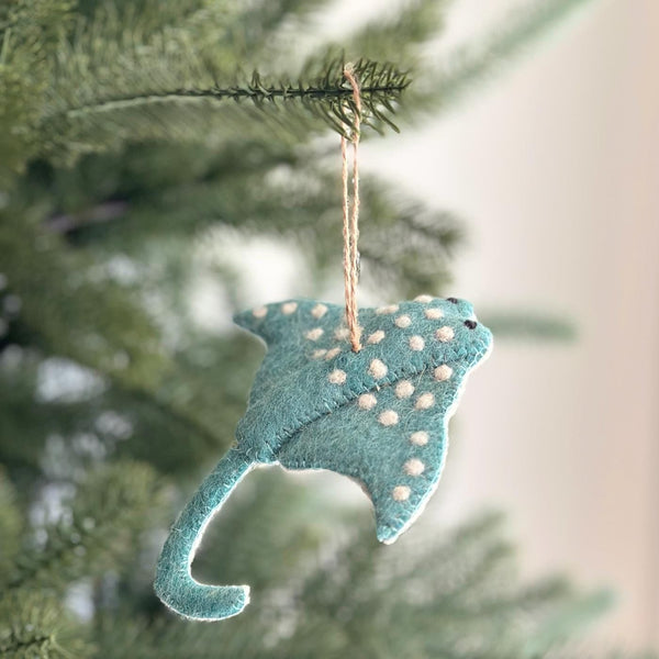 Blue stingray ornament