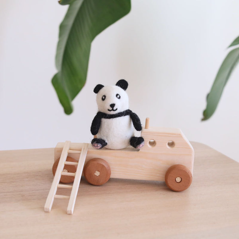 Toybus panda store