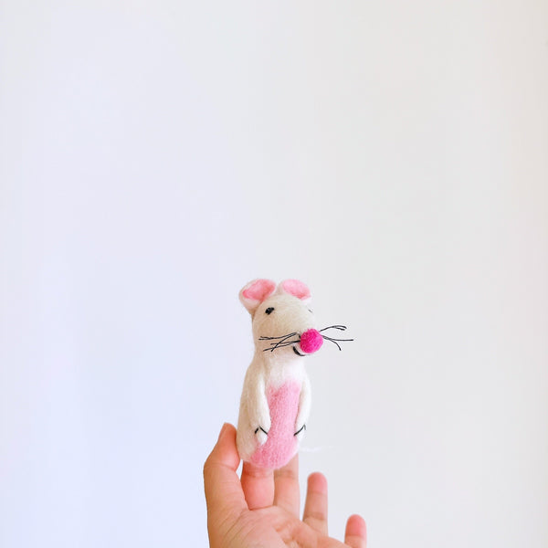 White Mouse Finger Puppet